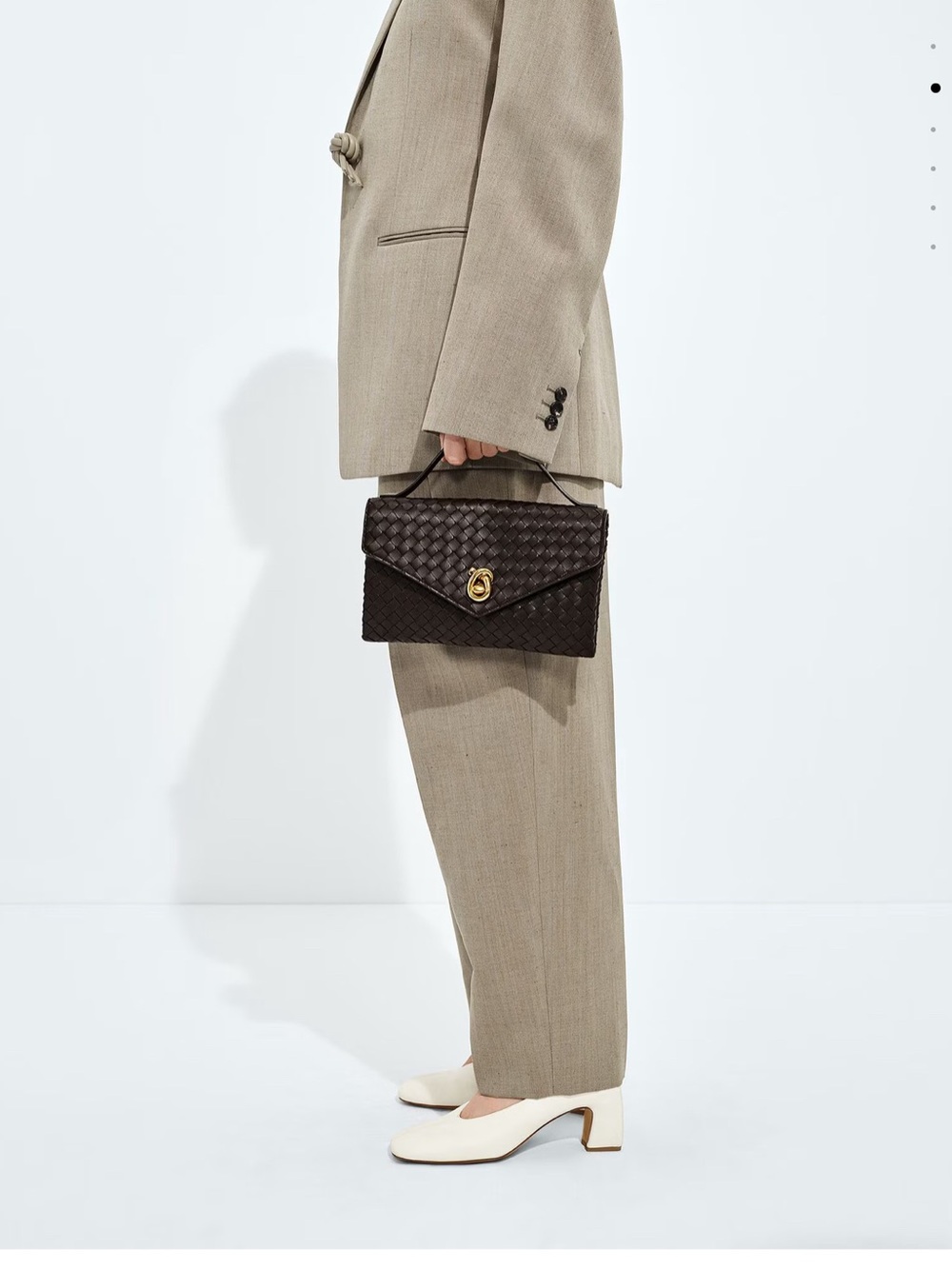 Bottega Veneta Dark Brown Woven Leather Top-Handle Satchel with Gold Hardware - Picture 2 of 4